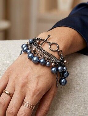 Grey beaded bracelet